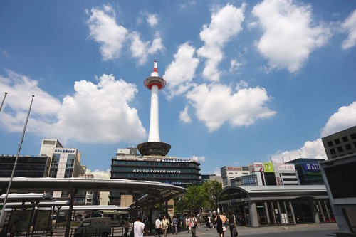 yun_京都タワー.jpg